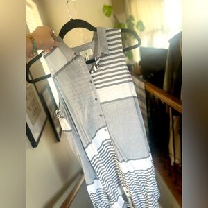 Lou & Grey Collared, Sleeveless Dress